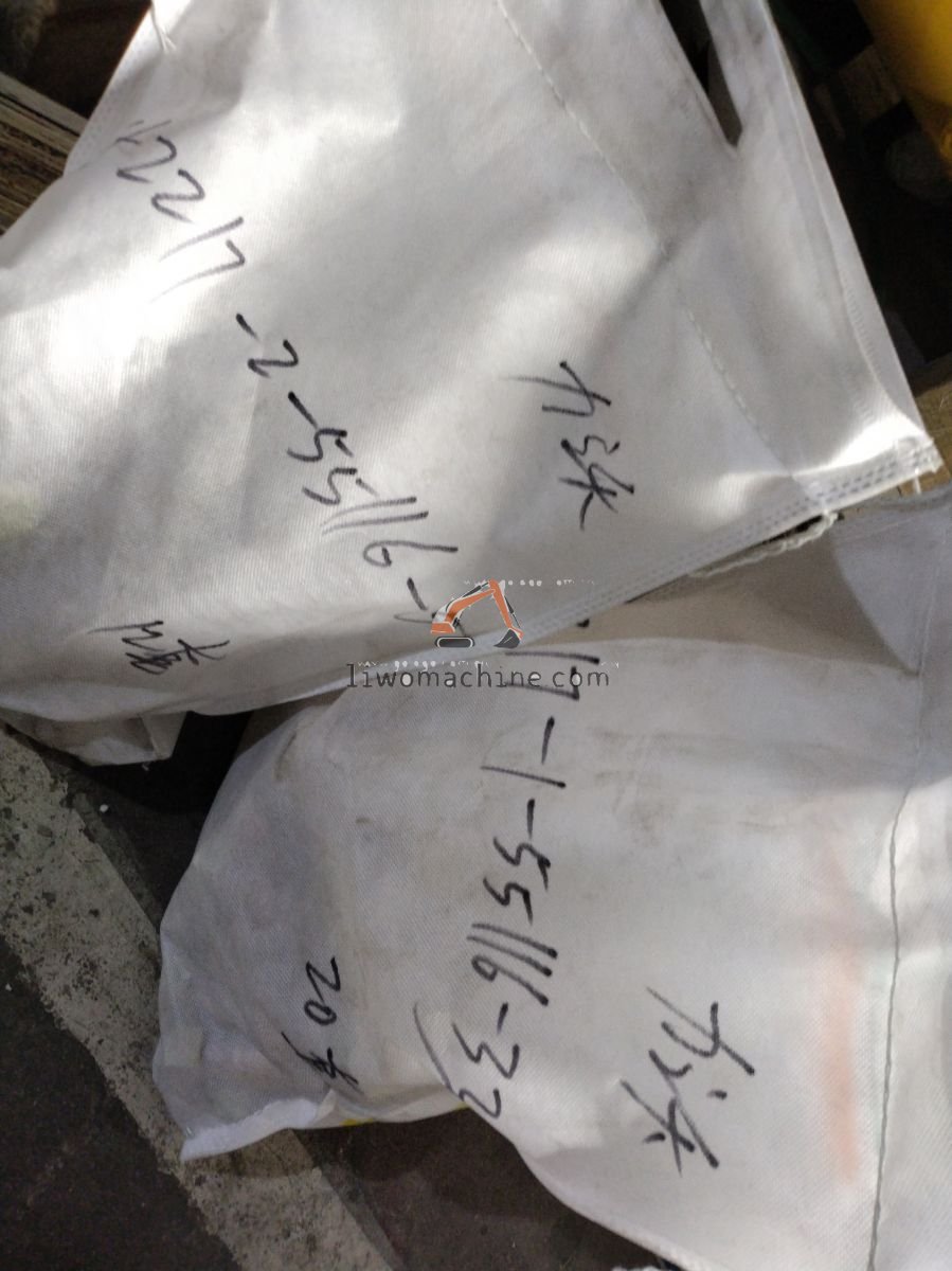 XCMG lw300F lw300kn 轮辋螺栓 - Professional Construction Machinery Parts